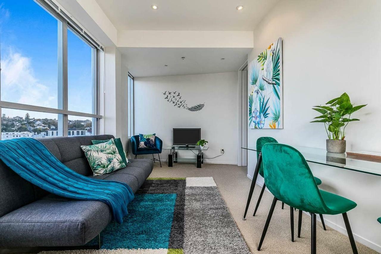 One Bedroom Apartment - Pool, Gym & Tennis Courts! Auckland Exterior foto